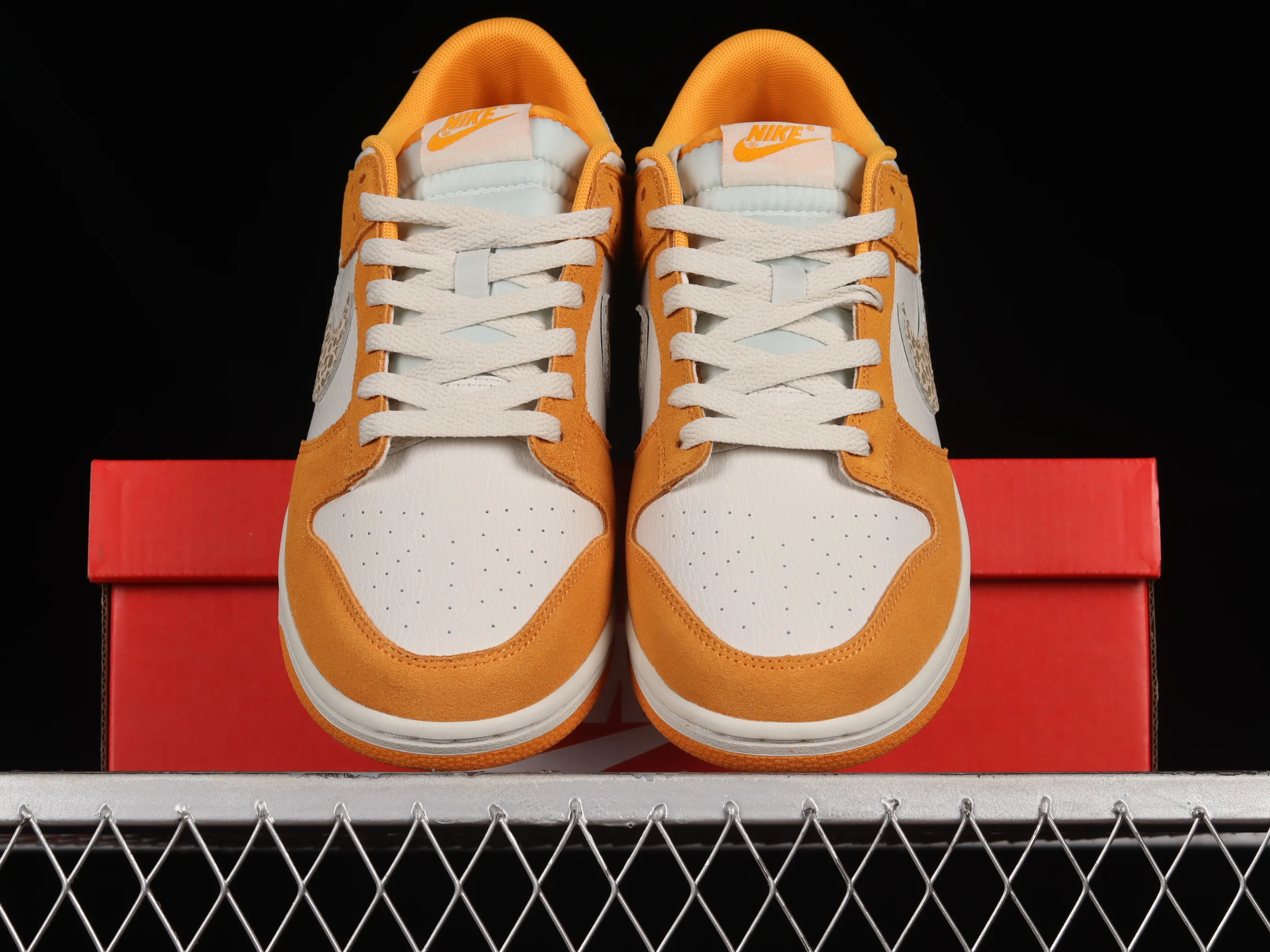All categories Nk SB Dunk Series Nk SB Dunk Low low-top sneakers F version Nk Dunk Low "Safari Swoosh" off-white orange SB low-top sports and leisure sneakers DR0156-800